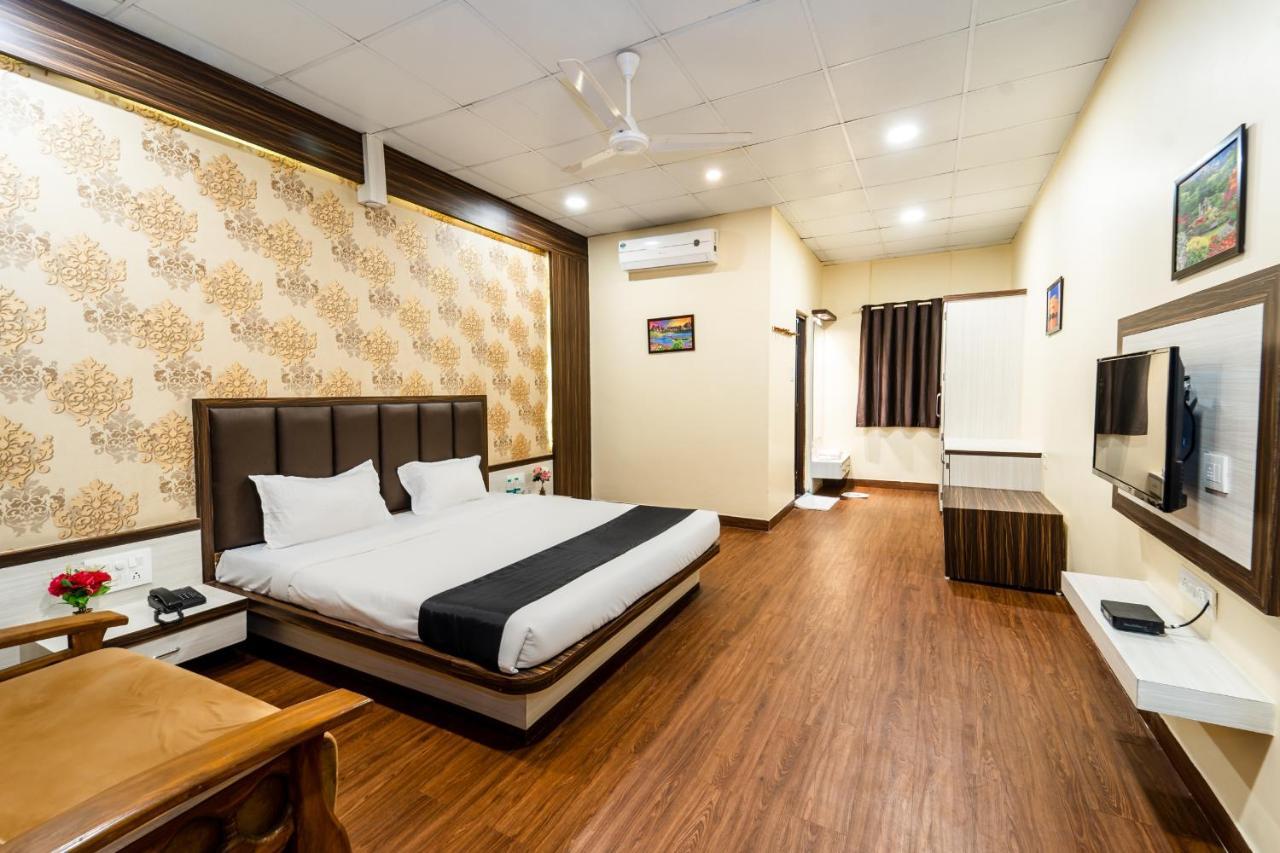 Narmada Hills Resort Godarpura Eksteriør bilde