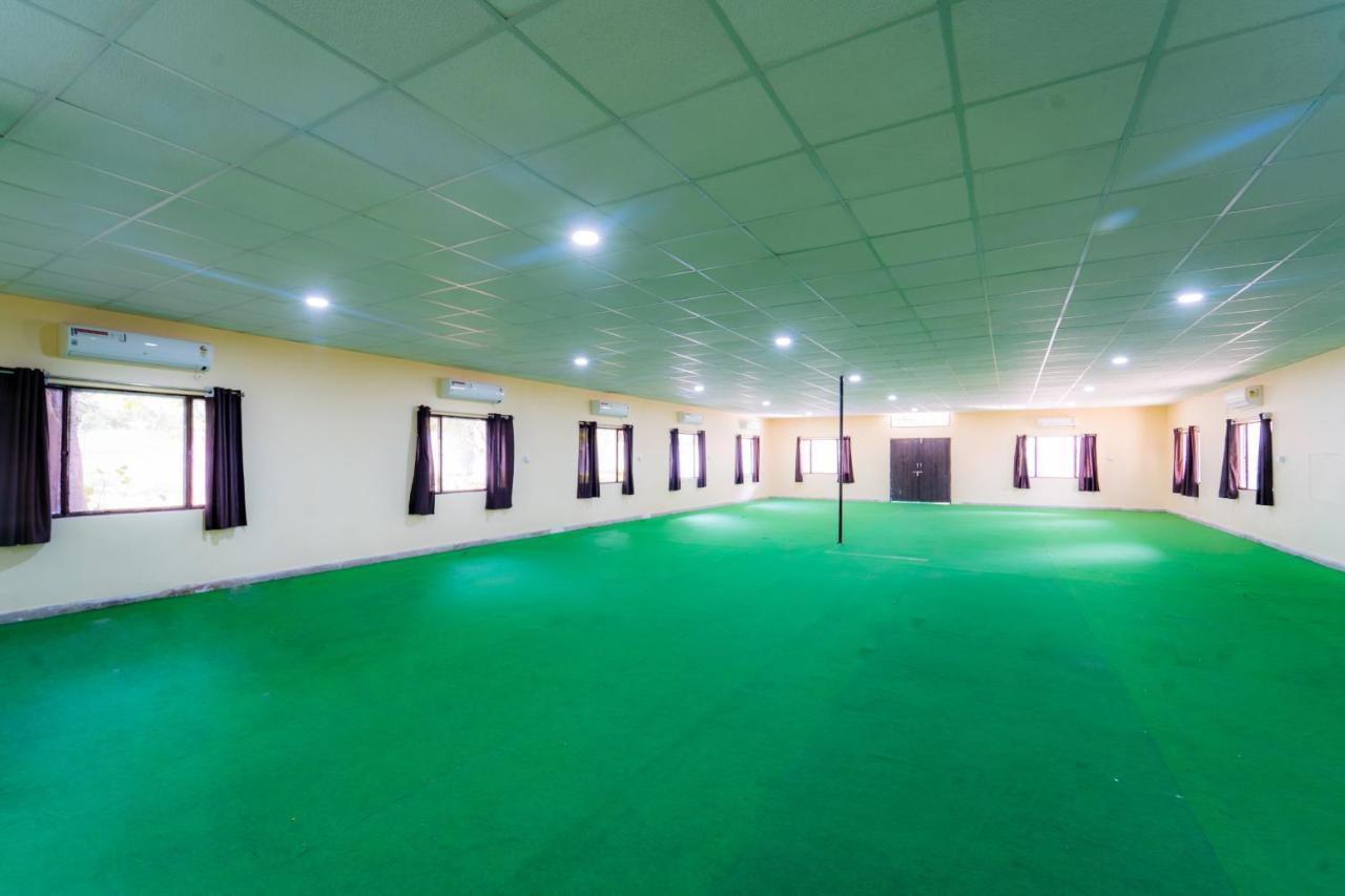 Narmada Hills Resort Godarpura Eksteriør bilde