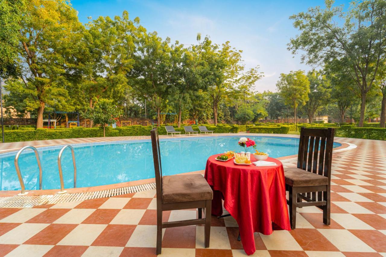 Narmada Hills Resort Godarpura Eksteriør bilde