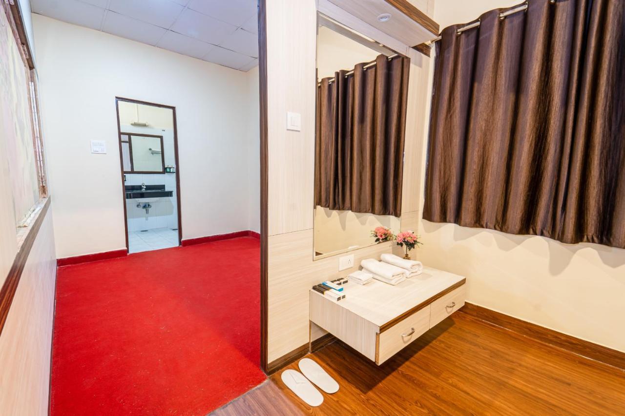 Narmada Hills Resort Godarpura Eksteriør bilde