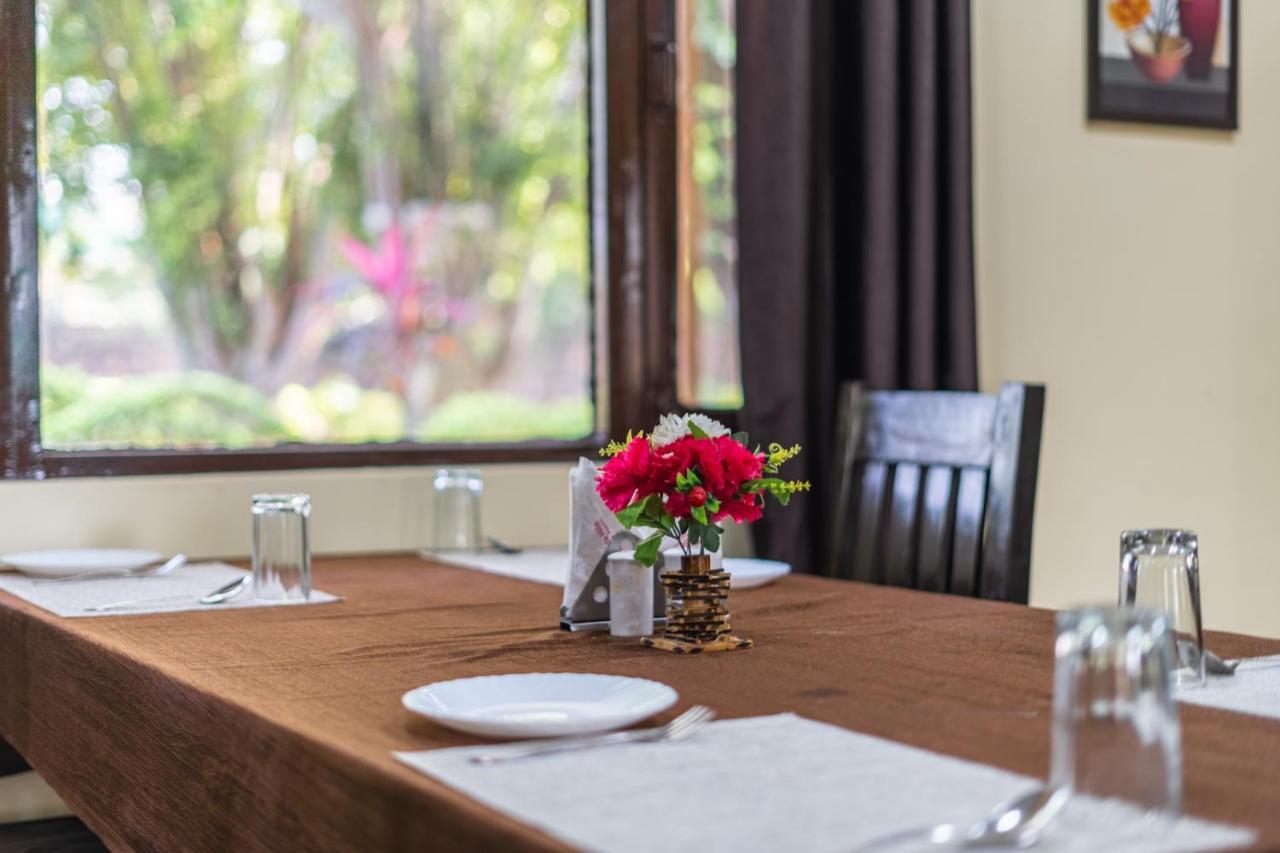 Narmada Hills Resort Godarpura Eksteriør bilde
