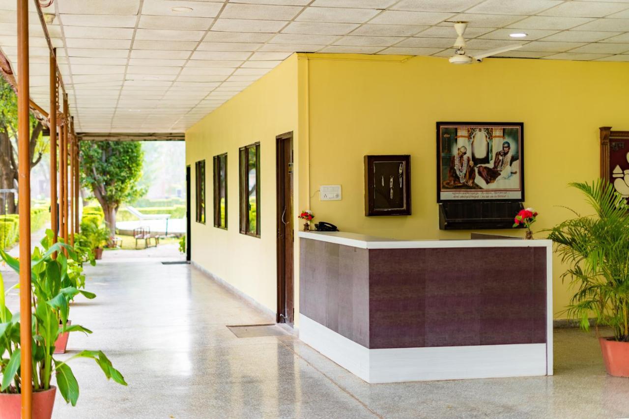 Narmada Hills Resort Godarpura Eksteriør bilde